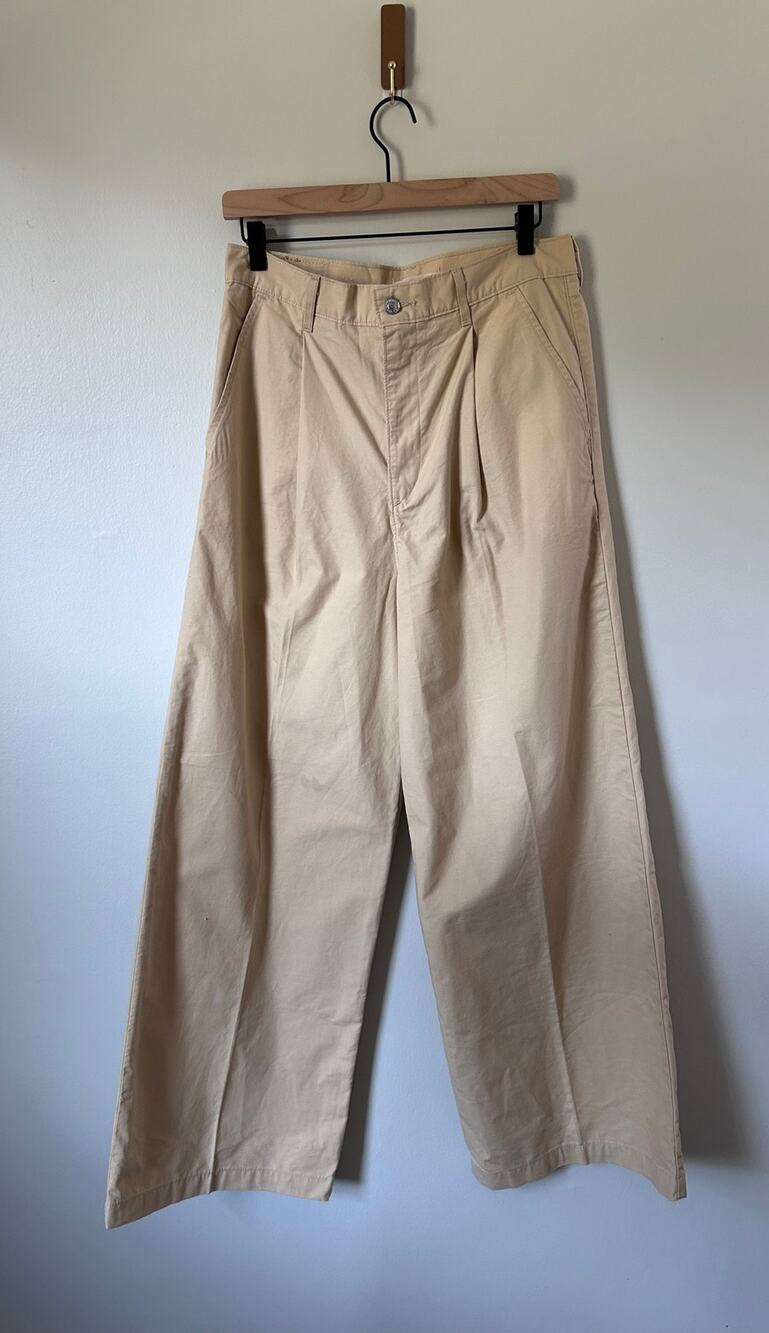 Levi's Premium High Rise Loose Wide-Leg Khaki Pants Size 30